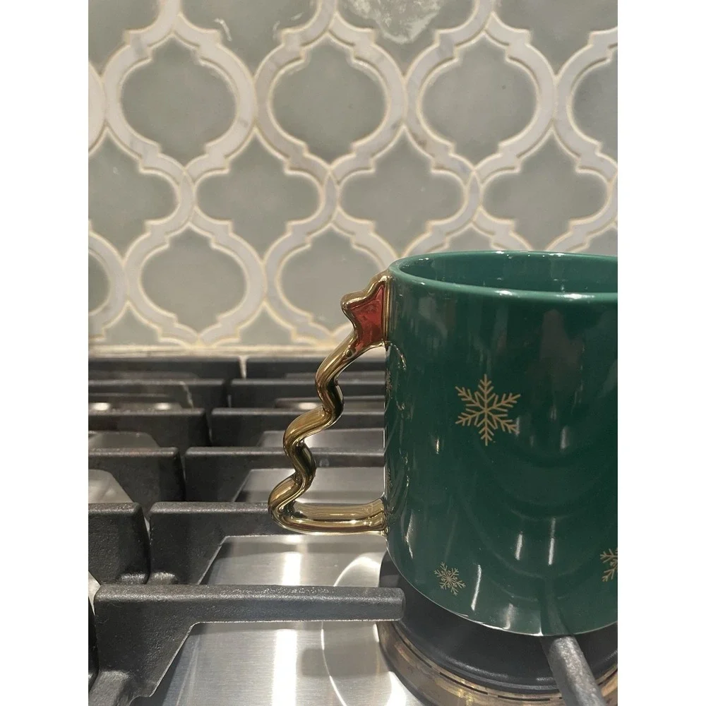 Starbucks Christmas Tree Handle Mug Green‎ and Gold 2025 New Snowflakes